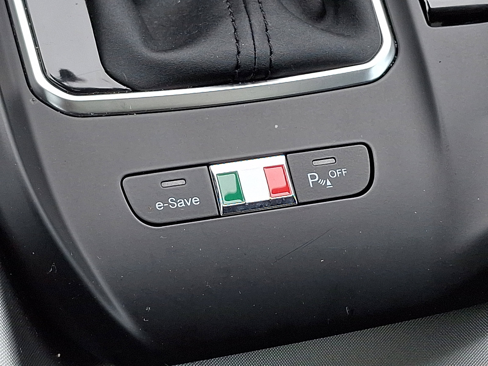 Used 2024 Alfa Romeo Tonale Veloce w/ Active Assist Package AWD/4WD image 25