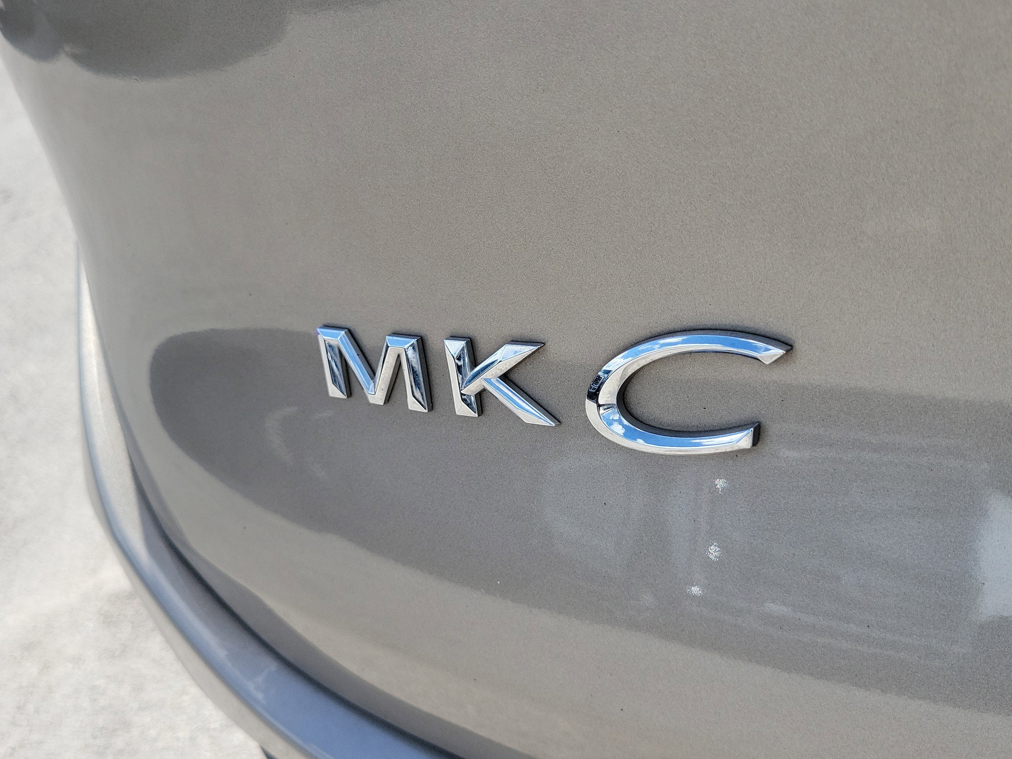 Used 2019 Lincoln MKC Premiere FWD image 30