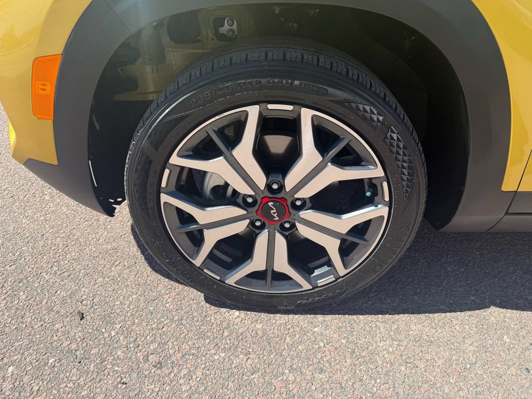 Used 2022 Kia Seltos SX AWD/4WD image 10