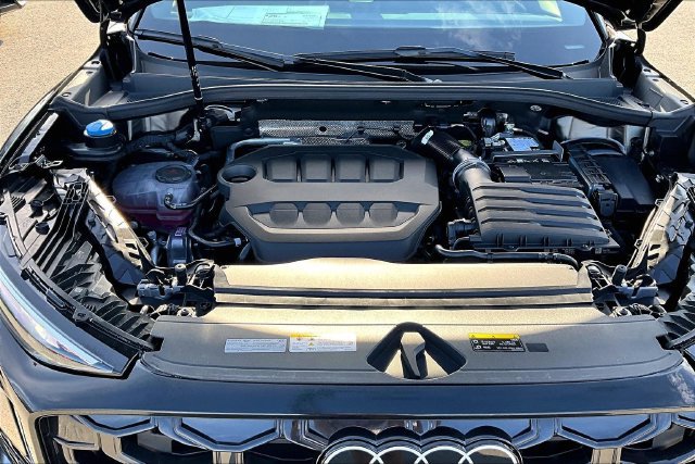 New 2026 Audi Q3 quattro 2.0T AWD/4WD image 9