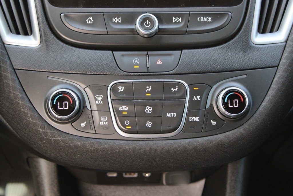 Used 2023 Chevrolet Malibu LT image 20