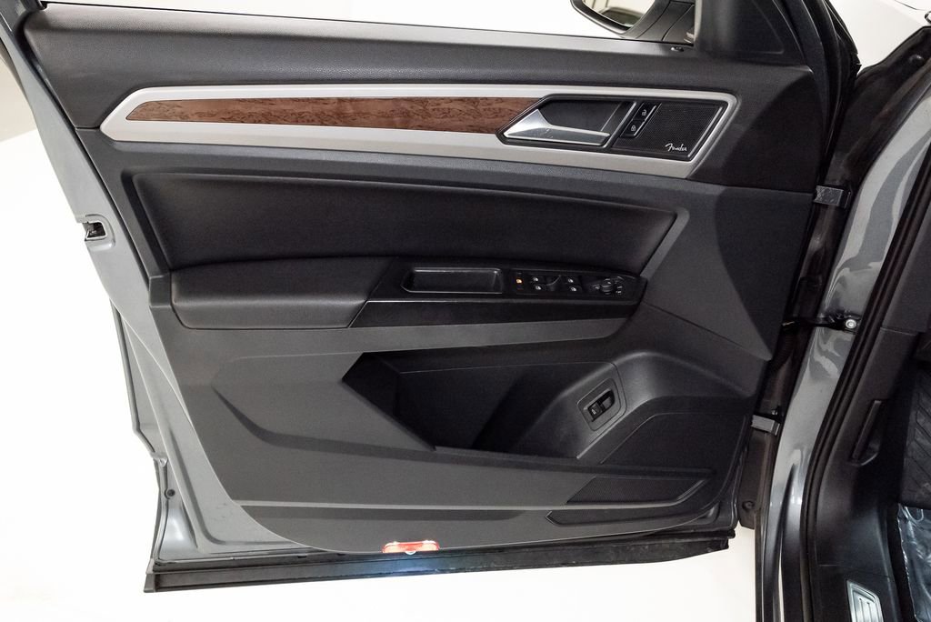 Used 2020 Volkswagen Atlas SEL R-Line image 8