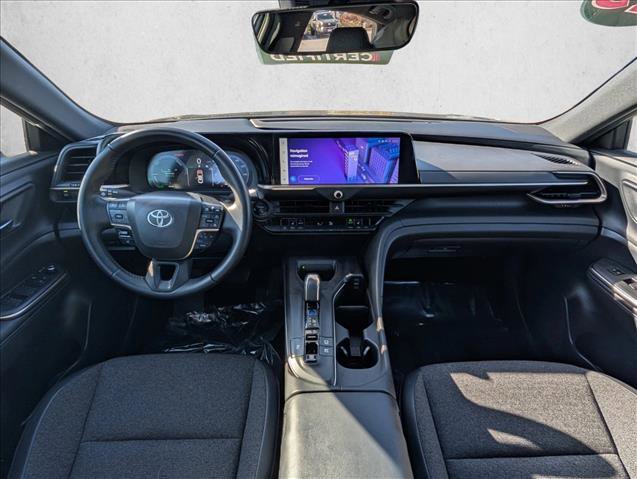Used 2023 Toyota Crown XLE image 18