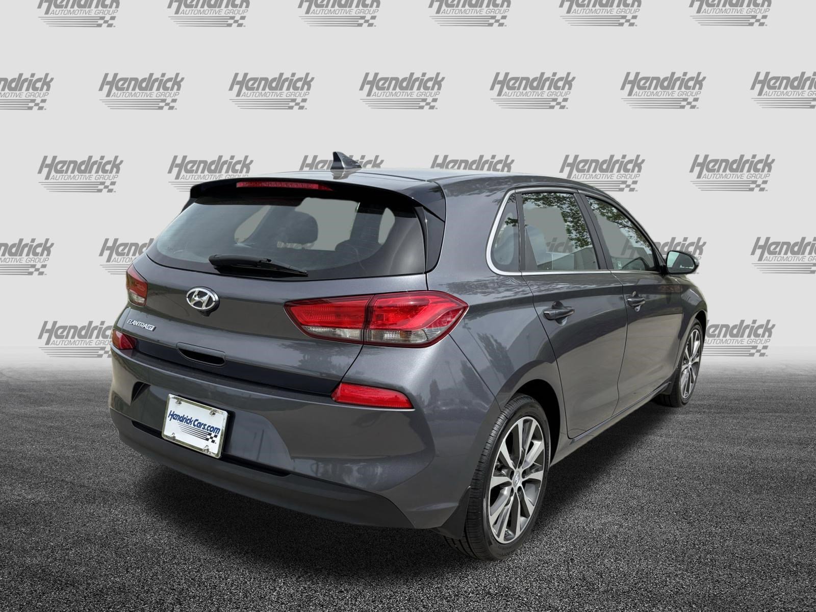 Used 2019 Hyundai Elantra GT image 10