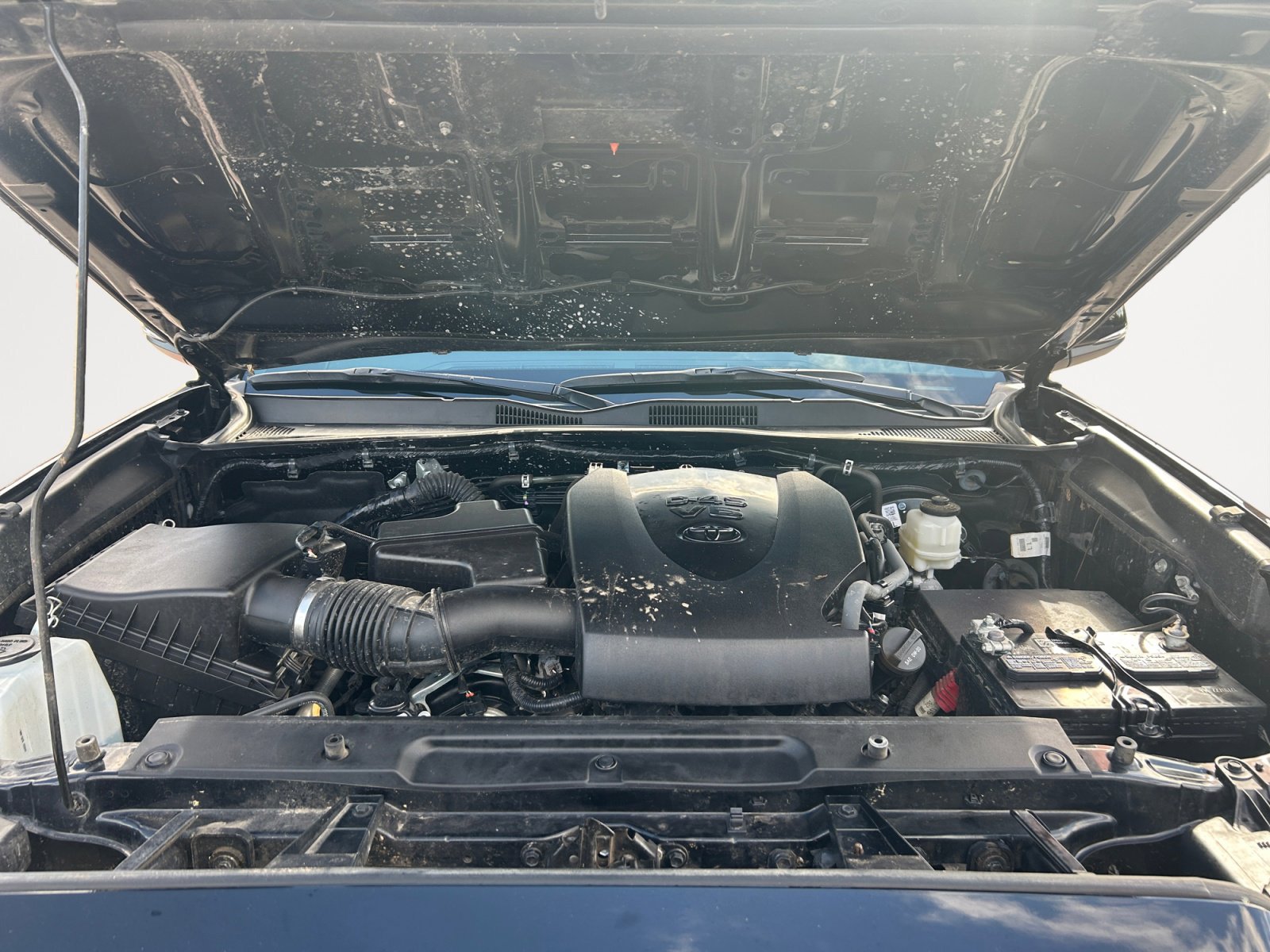 Used 2023 Toyota Tacoma TRD Sport w/ Black Out Package (TMS) image 27