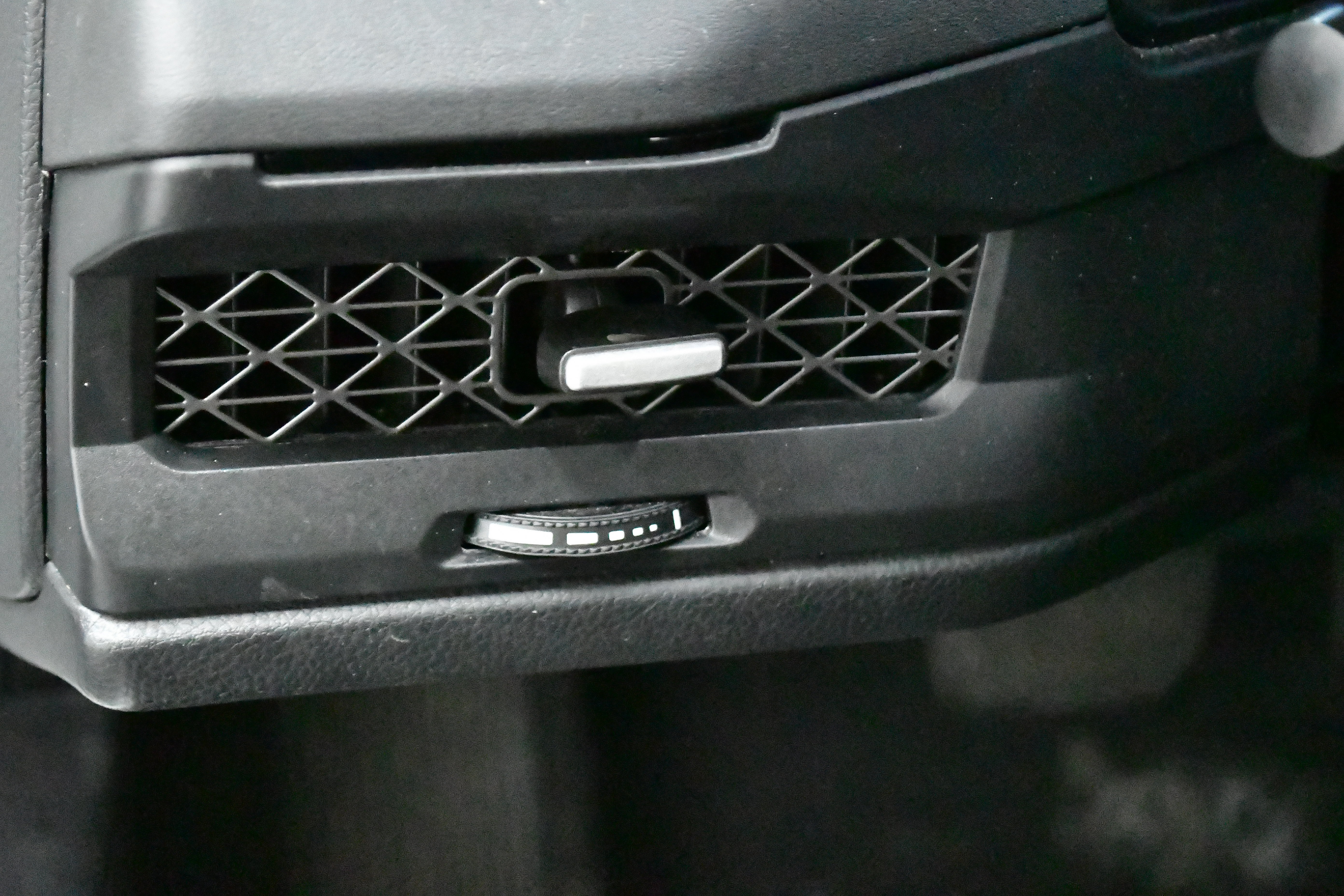 Used 2023 Honda Accord EX image 13