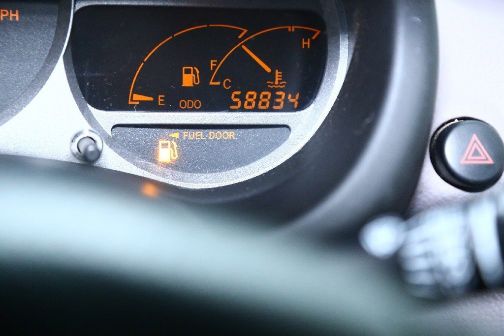 Used 2001 Toyota Celica GT image 25