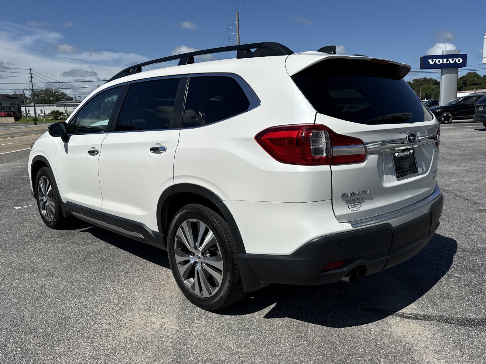 Used 2020 Subaru Ascent Touring w/ Popular Package #2A AWD/4WD image 3