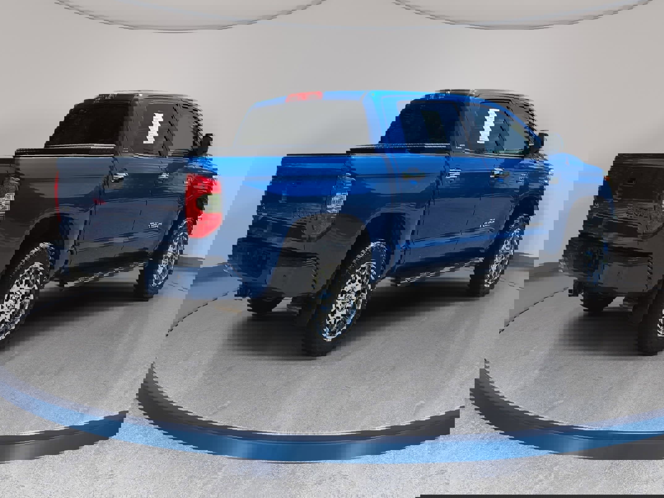 Used 2018 Toyota Tundra Limited w/ Limited Premium Package image 5