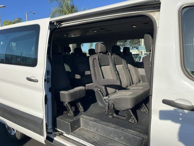 Used 2023 Ford Transit 350 XLT RWD image 12