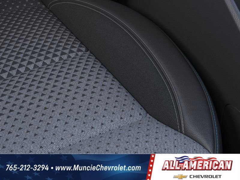 New 2025 Chevrolet Trax LT w/ Driver Confidence Package image 21