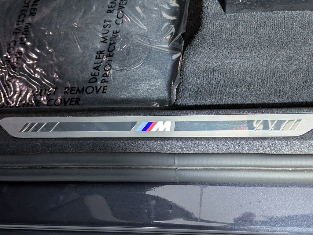 Used 2021 BMW X5 xDrive40i w/ M Sport Package image 13