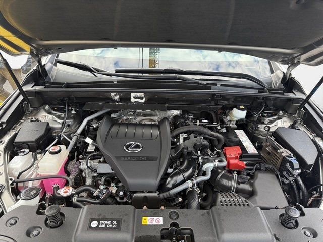 Used 2022 Lexus NX 350 Premium image 32