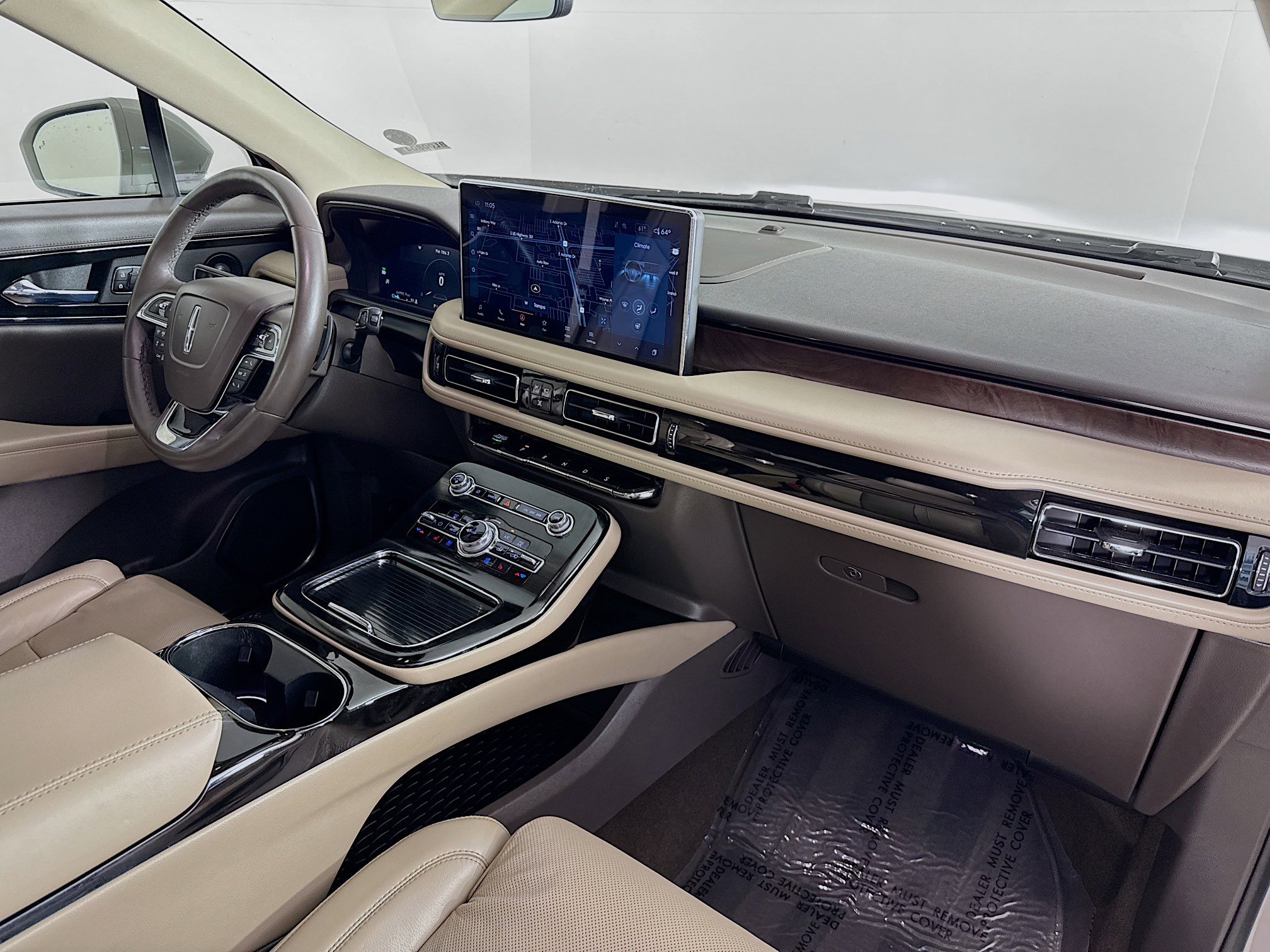 Used 2021 Lincoln Nautilus Reserve w/ Equipment Group 201A image 38