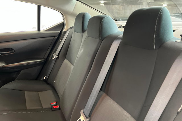 Used 2024 Nissan Sentra SV FWD image 20