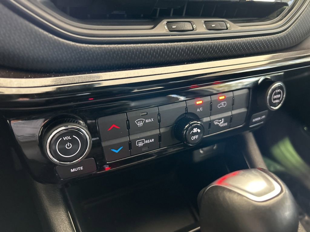 Used 2023 Jeep Compass Altitude image 42