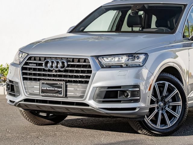 Used 2019 Audi Q7 3.0T Prestige AWD/4WD image 2