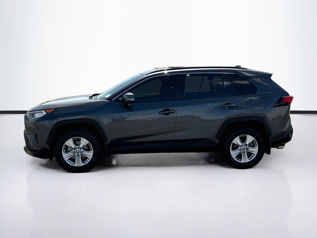 Used 2020 Toyota RAV4 XLE w/ XLE Grade Weather Package AWD/4WD image 8