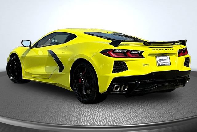Used 2020 Chevrolet Corvette Stingray Premium Cpe w/ 3LT Preferred Equipment Group RWD image 4