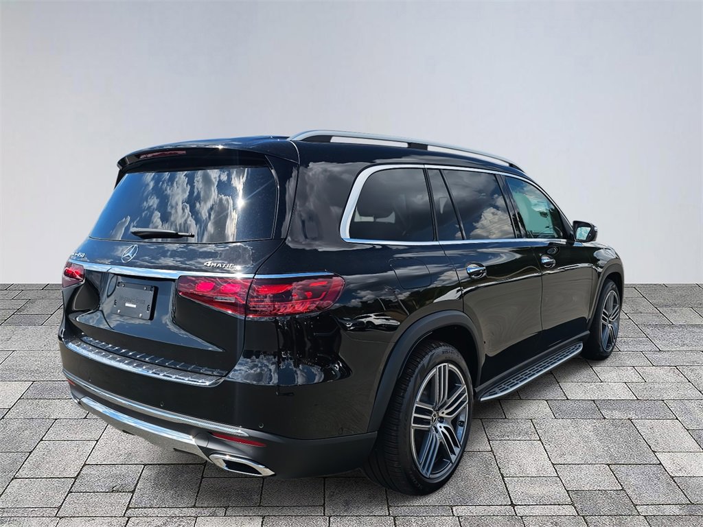 New 2026 Mercedes-Benz GLS 450 4MATIC image 7
