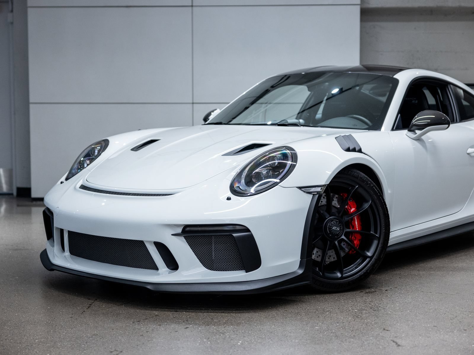 Certified 2019 Porsche 911 GT3 RS RWD image 19