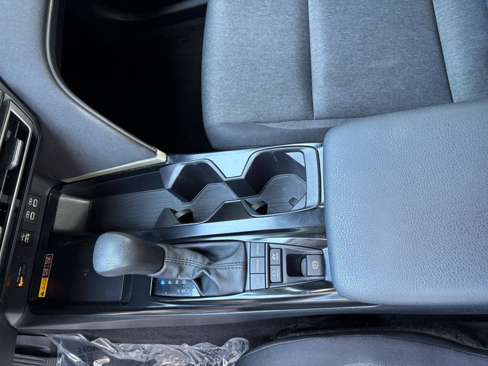 Used 2025 Toyota Camry LE FWD image 49