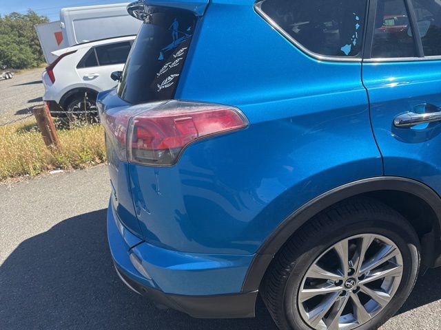 Certified 2018 Toyota RAV4 Limited w/ Advanced Technology Package image 10