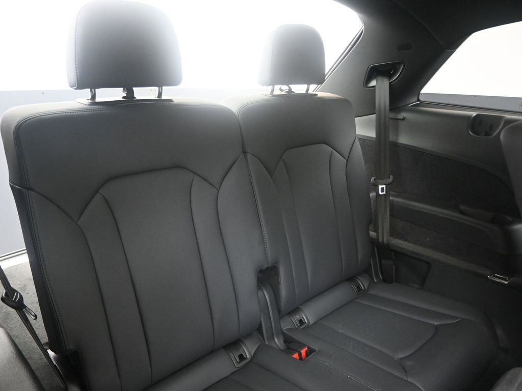 Certified 2025 Audi Q7 2.0T Premium Plus w/ Premium Plus Package image 17