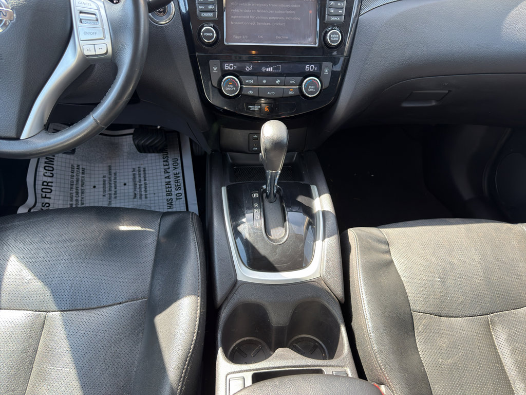 Used 2016 Nissan Rogue SL AWD/4WD image 14