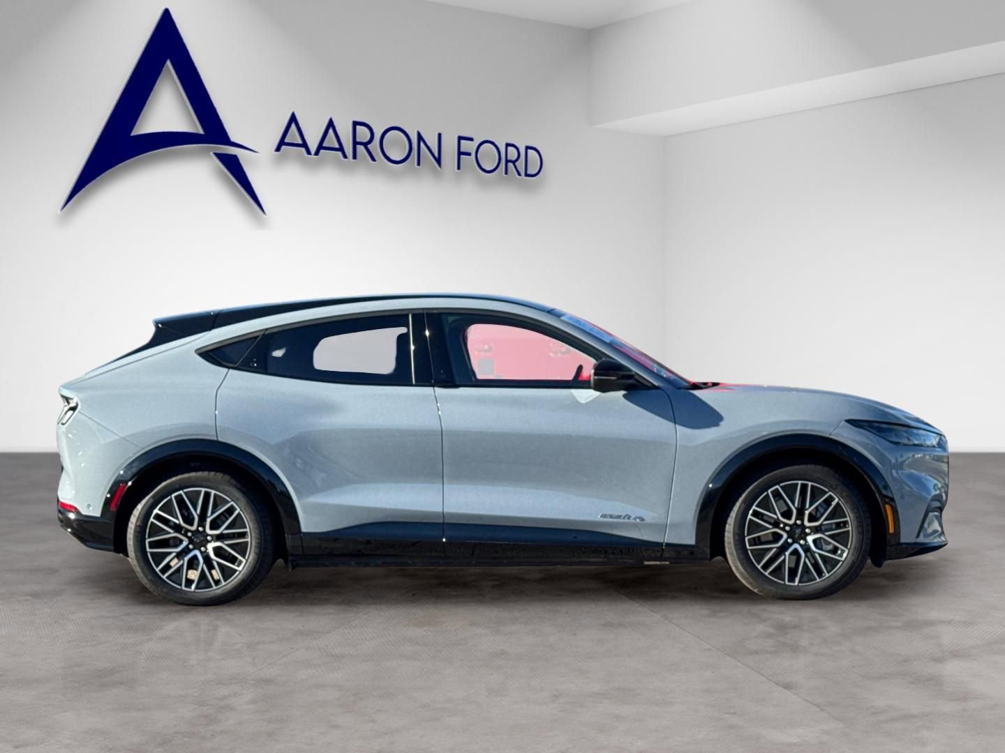 Used 2024 Ford Mustang Mach-E Premium image 7