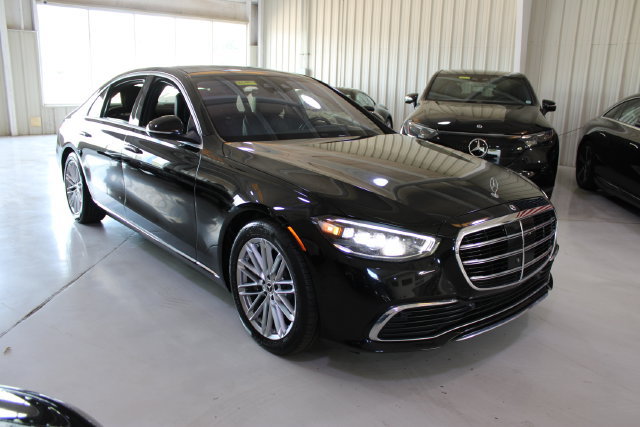 Used 2021 Mercedes-Benz S 580 4MATIC Sedan w/ Warmth & Comfort Package image 42