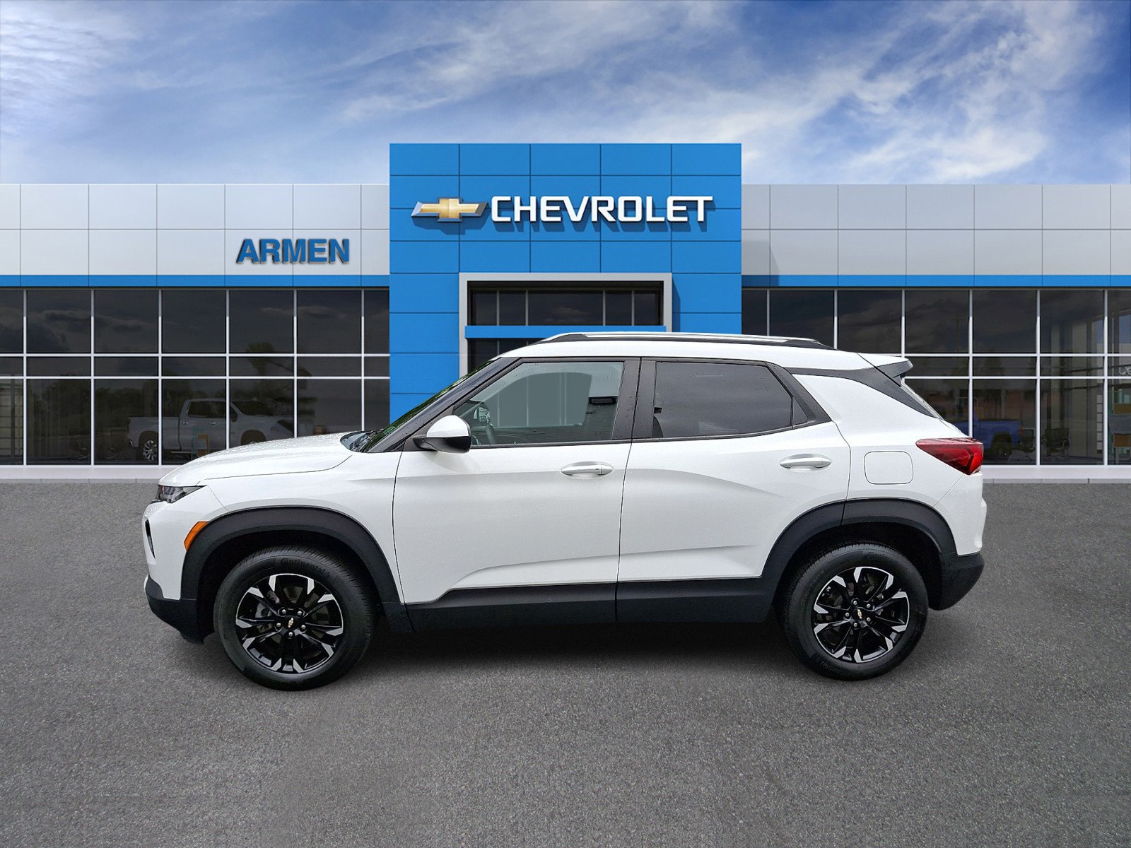 Certified 2023 Chevrolet TrailBlazer LT w/ Convenience Package AWD/4WD image 8