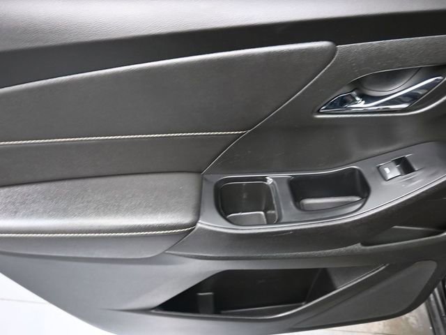 Used 2023 Chevrolet Traverse LT w/ LT Premium Package image 19