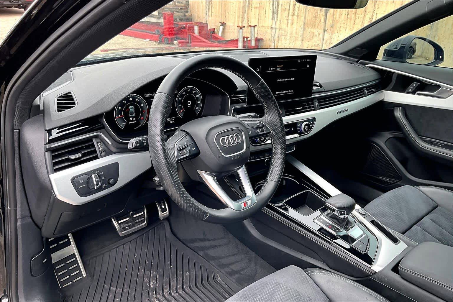 Used 2022 Audi A4 2.0T Premium Plus w/ Premium Plus Package AWD/4WD image 21