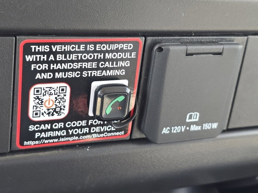 New 2026 Chevrolet Express 2500 w/ Driver Convenience Package RWD image 4