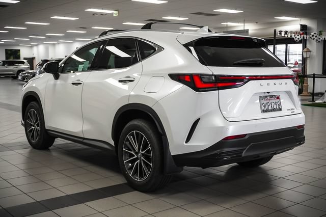Certified 2025 Lexus NX 350 AWD w/ Accessory Package (2T) image 8