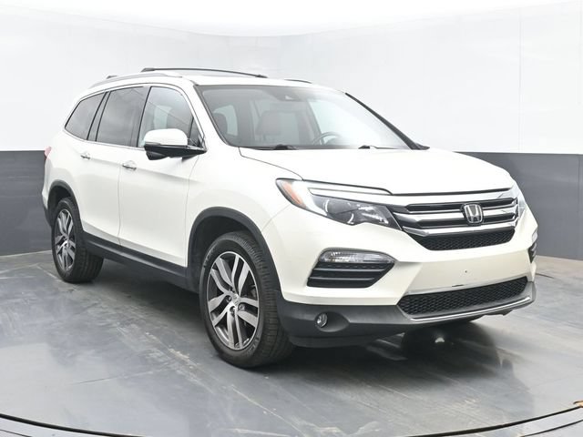 Used 2016 Honda Pilot Touring image 2