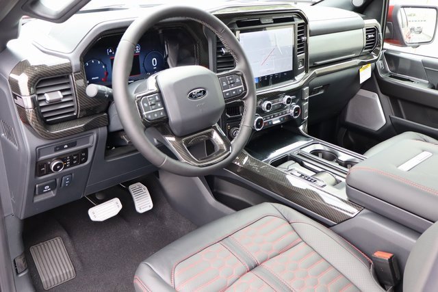 New 2025 Ford F150 Lariat w/ Equipment Group 502A High image 5