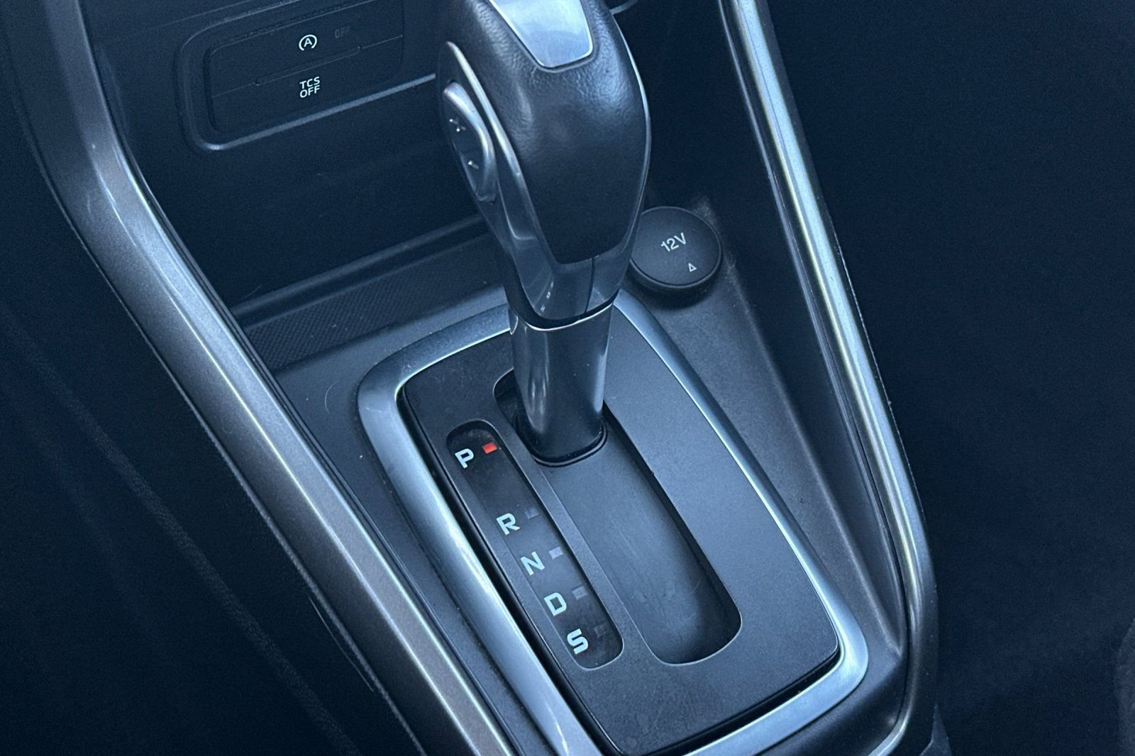 Used 2018 Ford EcoSport SE w/ SE Convenience Package image 23