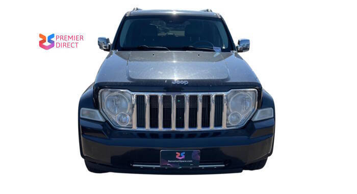 Used 2011 Jeep Liberty Limited w/ Comfort/Convenience Group AWD/4WD image 9