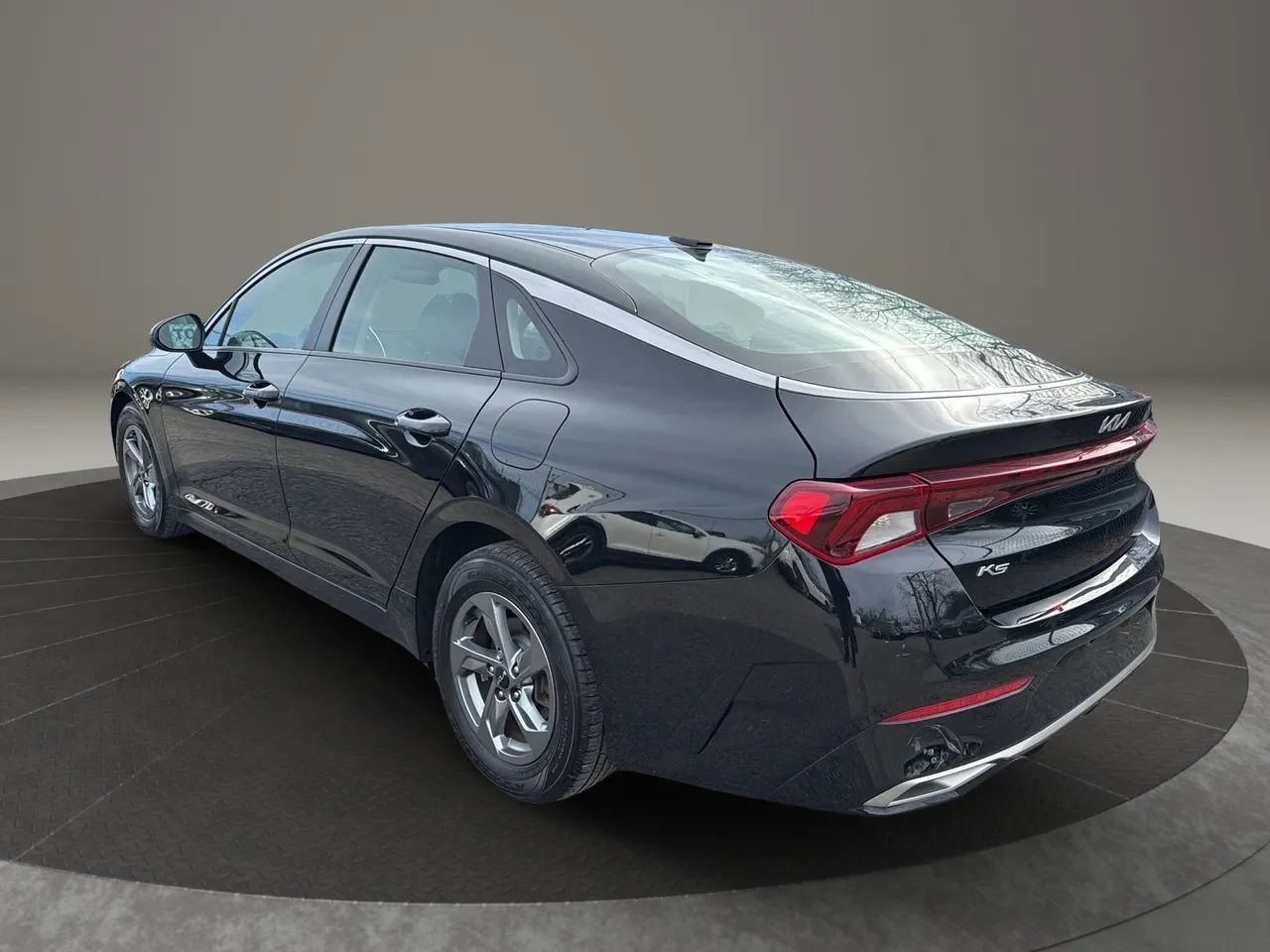 Used 2022 Kia K5 LXS FWD image 7