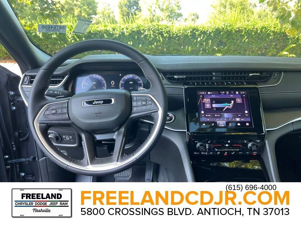 New 2025 Jeep Grand Cherokee L Altitude image 22