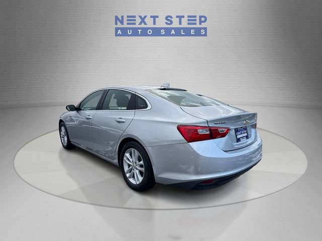 Used 2018 Chevrolet Malibu LT image 5