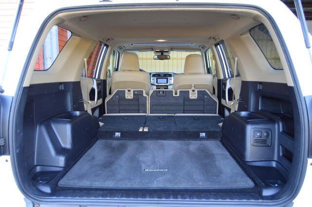 Used 2014 Toyota 4Runner SR5 Premium AWD/4WD image 38