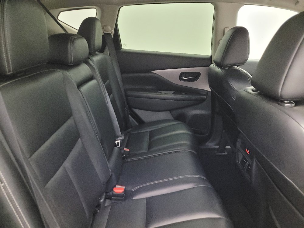 Used 2023 Nissan Murano SV image 19