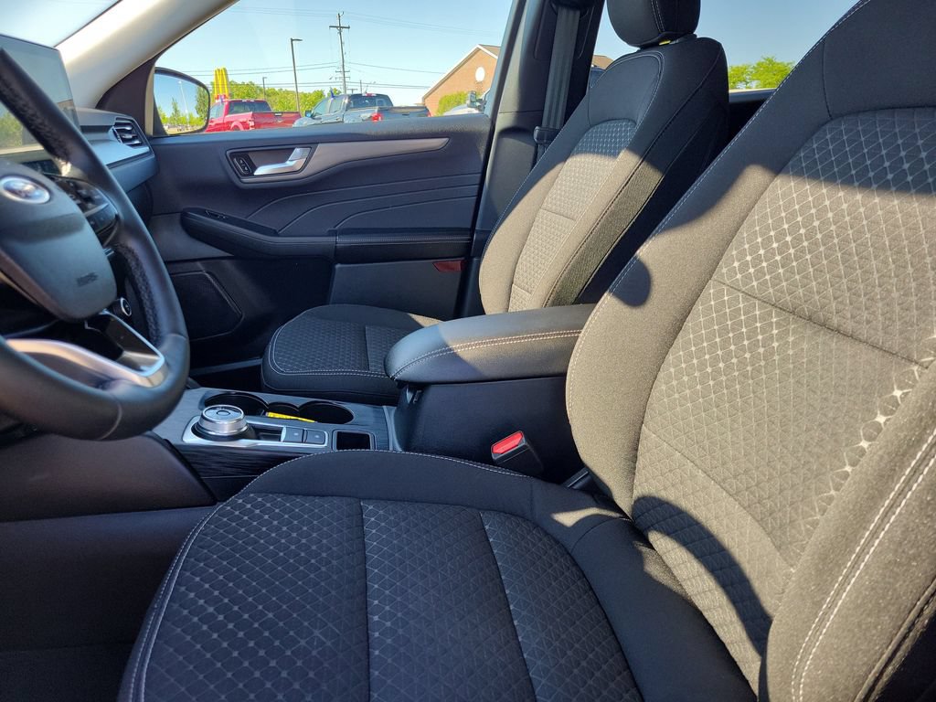 Used 2023 Ford Escape Active w/ Tech Pack #2 AWD/4WD image 20