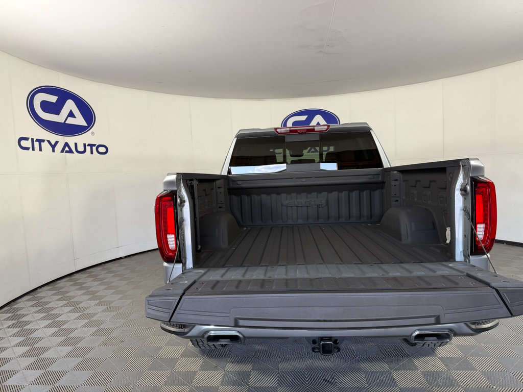 Used 2024 GMC Sierra 1500 AT4 w/ Technology Package image 10