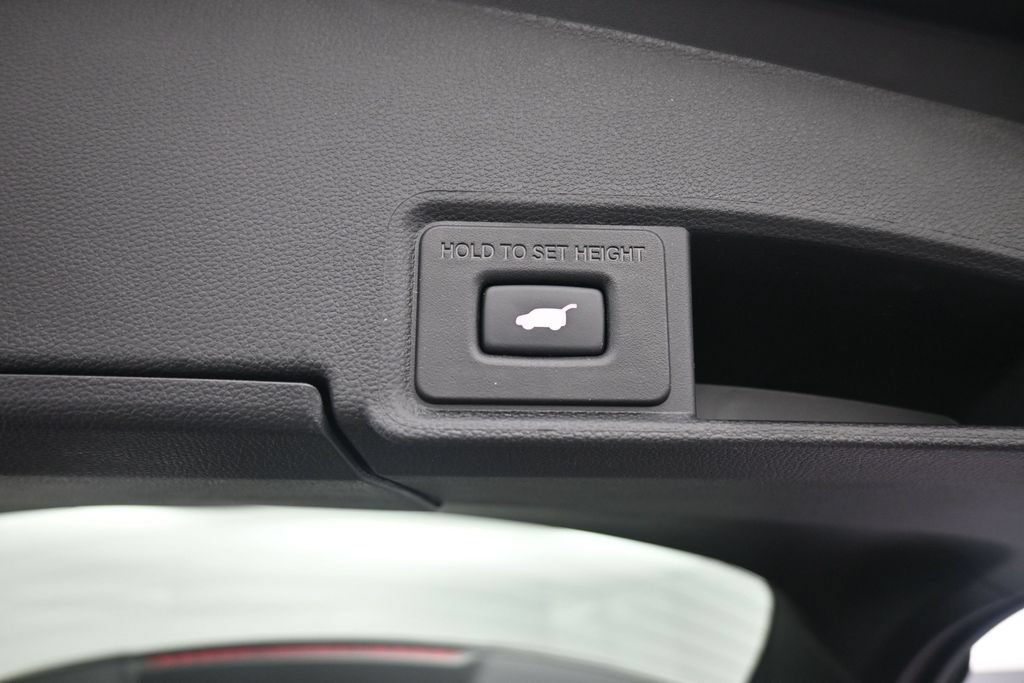 Certified 2024 Acura RDX SH-AWD w/ Advance Package image 24