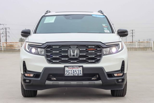 Used 2023 Honda Passport TrailSport image 4