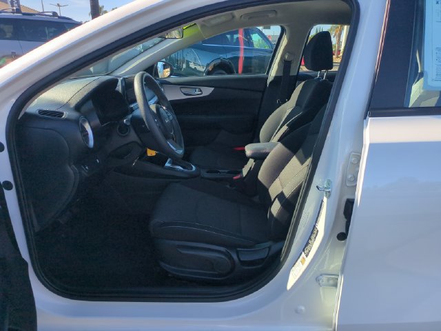 Certified 2023 Kia Forte LXS FWD image 15